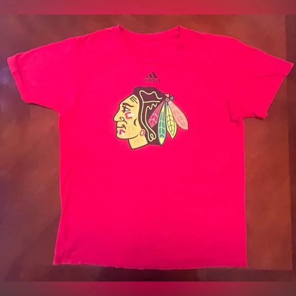 Adidas Chicago blackhawks T shirt LARGE - Picture 1 of 6